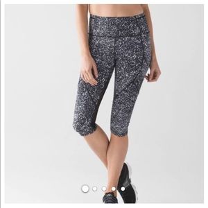 Lululemon 17” Outrun Leggings